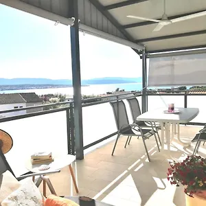 Apartmán Lovely Sea View House In Island Krk, Malinska